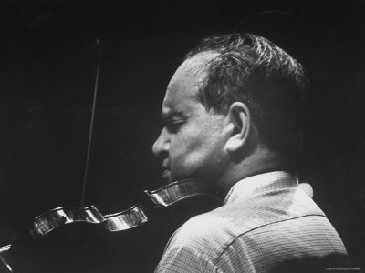 David Oistrakh is another famous violin player who played the viola too, this way showing appreciation for the instrument and helping it to get better known